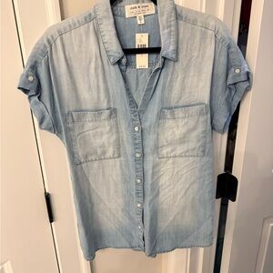 Cloth & Stone Light Blue Button-Up Shirt